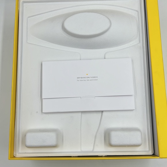 Drybar Reserve Ultralight, Anti Frizz Blow-Dryer Gently used - Picture 3 of 4